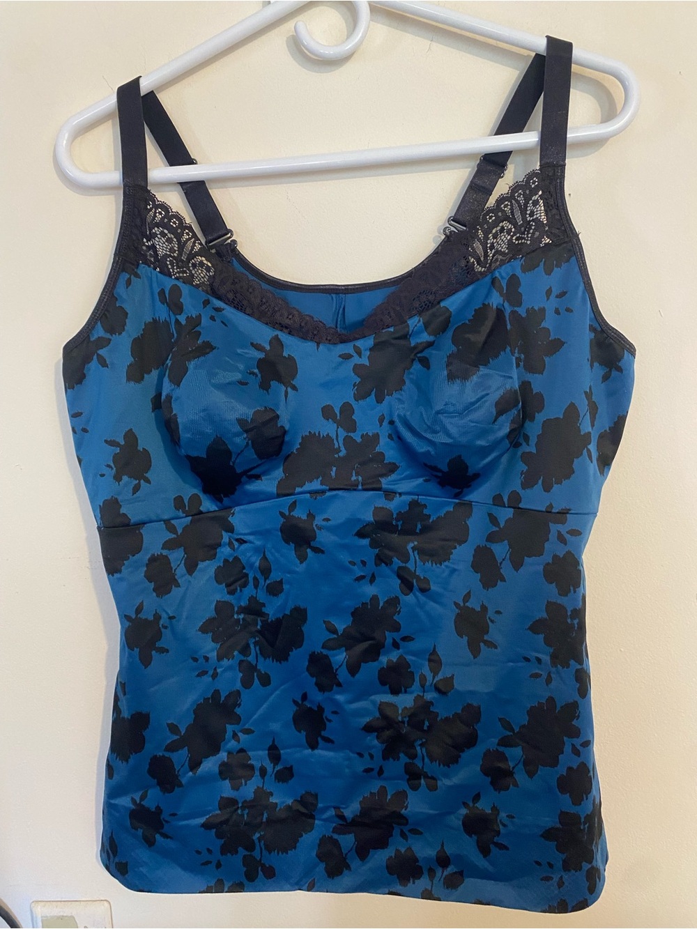 Ruby Ribbon Size 42 Lace-Trim Camisole Top Slimming Shape Wear Blue Black Floral